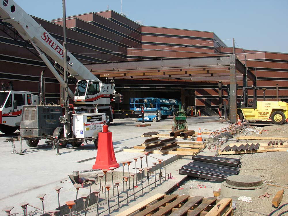 San Jose Airport Canopies | Olson & Co. Steel